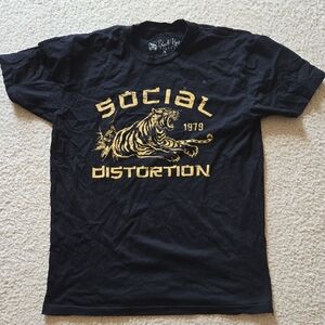 Social Distortion Black Short-Sleeve Graphic Tee with Gold Tiger